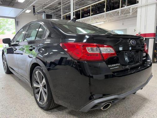 Black 2018 Subaru Legacy Limited