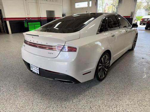 2017 Lincoln MKZ Base