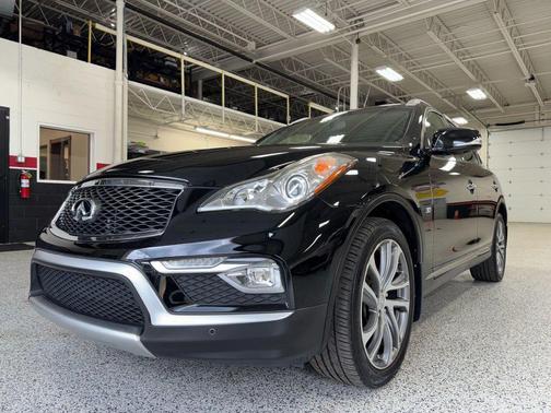 2016 INFINITI QX50 Base