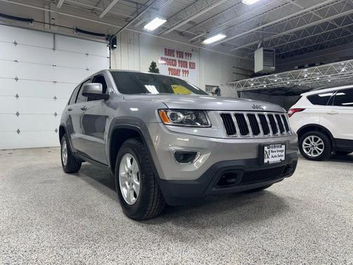 2016 Jeep Grand Cherokee Laredo