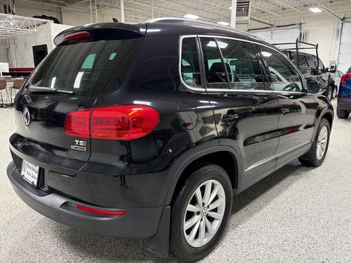 2017 Volkswagen Tiguan 2.0T Wolfsburg Edition