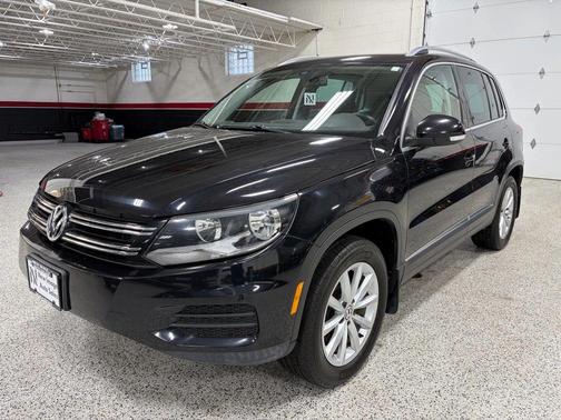 2017 Volkswagen Tiguan 2.0T Wolfsburg Edition