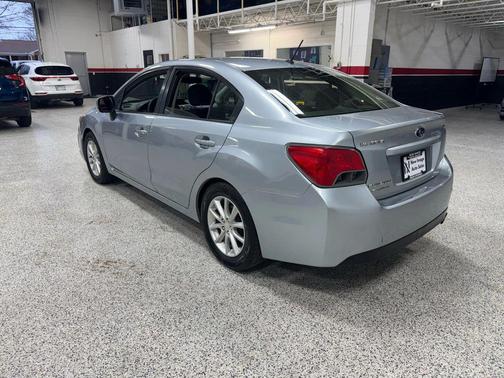 2014 Subaru Impreza 2.0i Premium