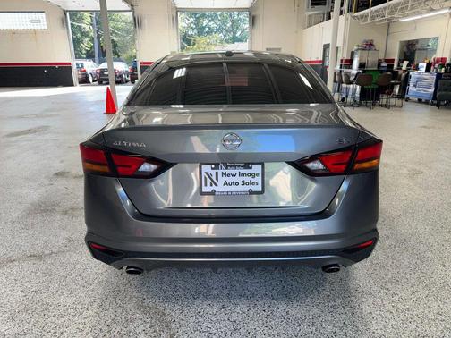 2019 Nissan Altima 2.5 SR