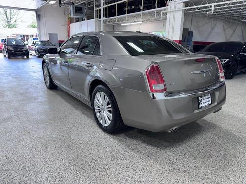 Pewter Grey Pearlcoat 2014 Chrysler 300 S