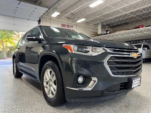 2018 Chevrolet Traverse LT Cloth