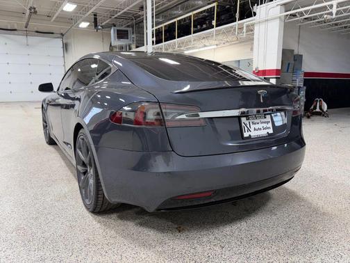 2017 Tesla Model S 75D