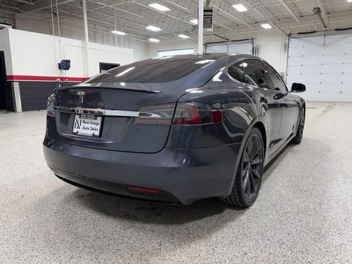 2017 Tesla Model S 75D