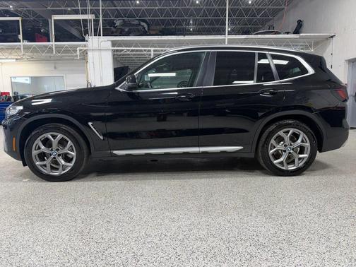 Black 2024 BMW X3 xDrive30i