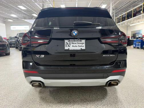 Black 2024 BMW X3 xDrive30i