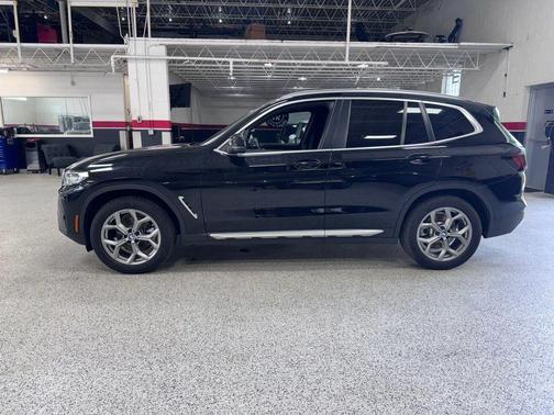 Black 2024 BMW X3 xDrive30i