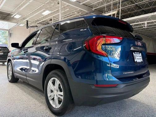 2020 GMC Terrain SLE