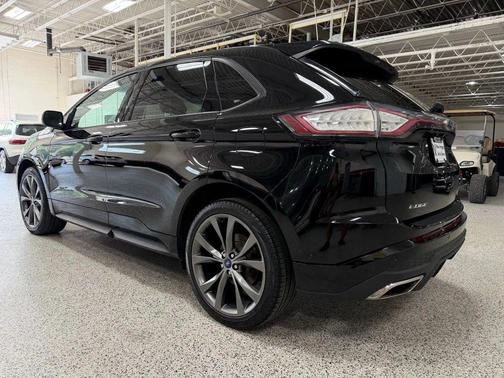 2018 Ford Edge Sport