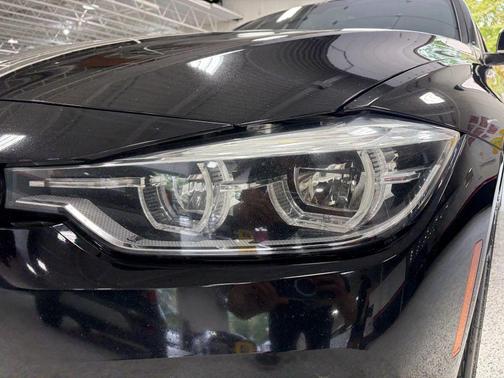 2018 BMW 330 xDrive