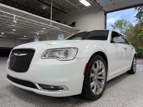 2019 Chrysler 300 Limited