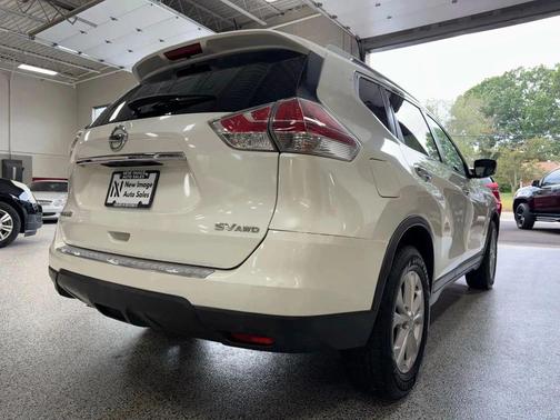 2015 Nissan Rogue SV