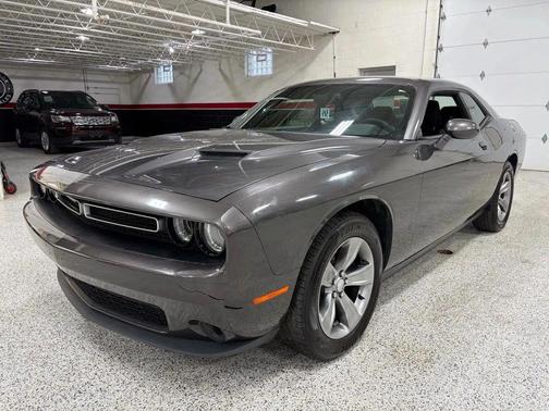 2015 Dodge Challenger SXT