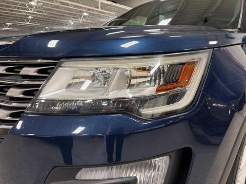 Blue 2017 Ford Explorer sport