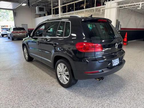 2015 Volkswagen Tiguan 2.0T SE 4MOTION