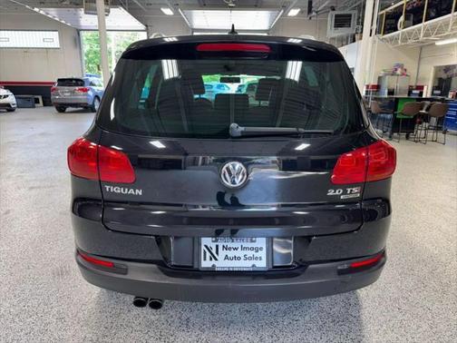 2015 Volkswagen Tiguan 2.0T SE 4MOTION