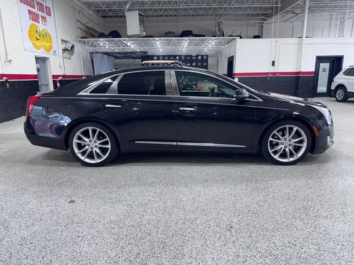 Black 2015 Cadillac XTS Premium