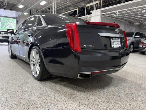 Black 2015 Cadillac XTS Premium