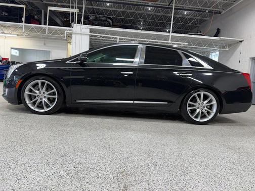 Black 2015 Cadillac XTS Premium