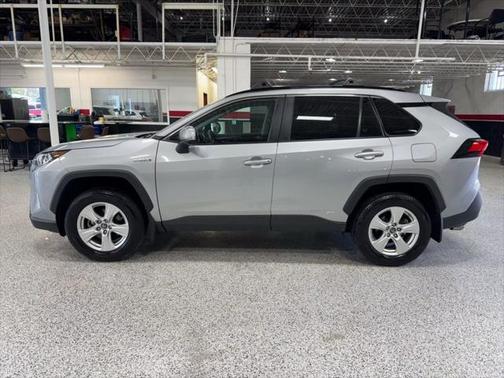 2019 Toyota RAV4 Hybrid XLE