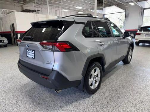2019 Toyota RAV4 Hybrid XLE