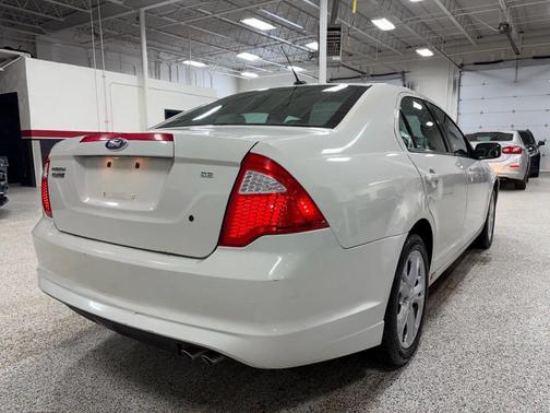 2012 Ford Fusion SE