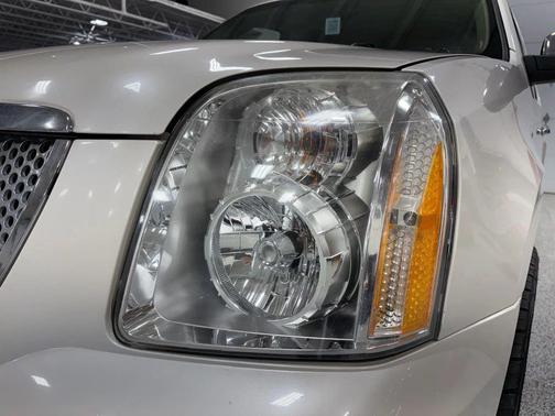 2012 GMC Yukon XL Denali