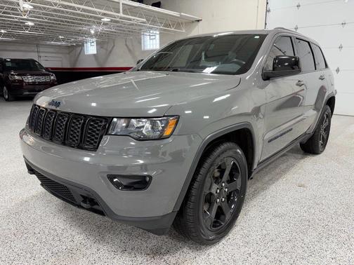 2020 Jeep Grand Cherokee Upland