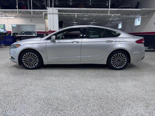 Silver 2018 Ford Fusion SE