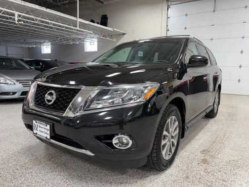 2015 Nissan Pathfinder SV