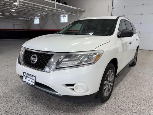 2014 Nissan Pathfinder SV