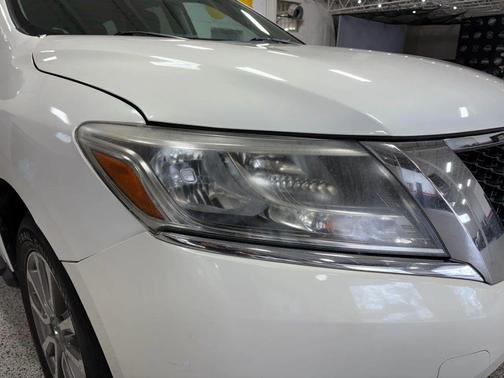 2014 Nissan Pathfinder SV