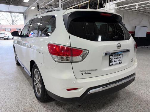 2014 Nissan Pathfinder SV