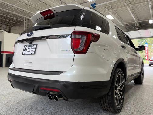 2019 Ford Explorer Sport
