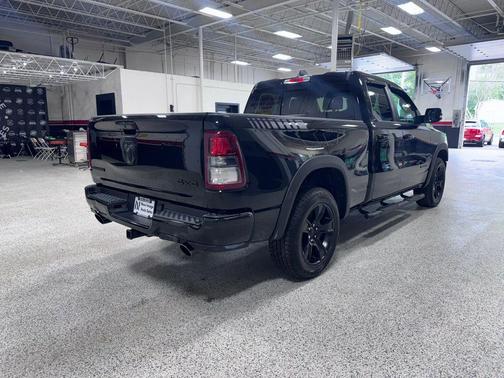 Black 2022 RAM 1500 Big Horn/Lone Star