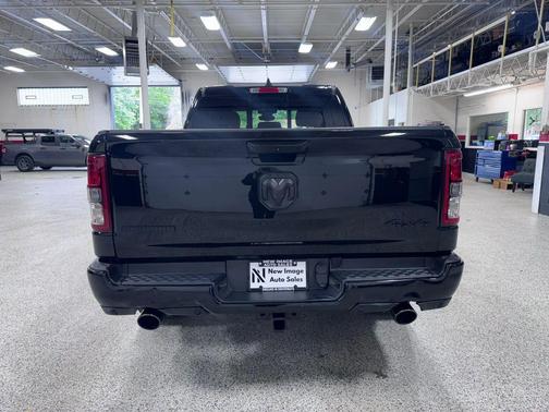 Black 2022 RAM 1500 Big Horn/Lone Star