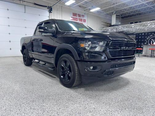 Black 2022 RAM 1500 Big Horn/Lone Star