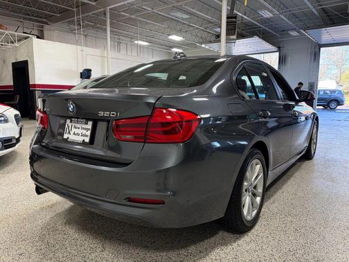 2017 BMW 320 i