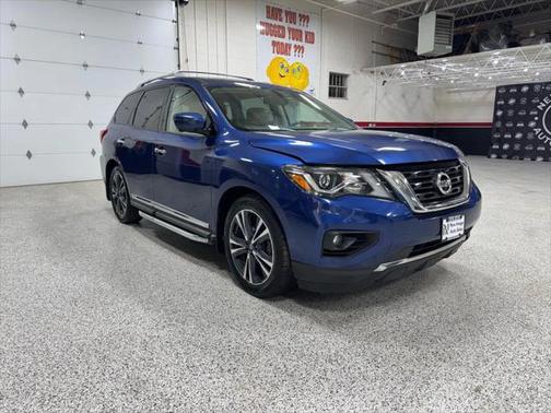 2019 Nissan Pathfinder Platinum