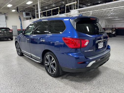 2019 Nissan Pathfinder Platinum