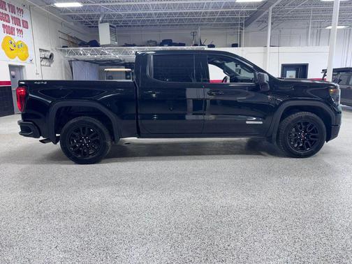 Black 2023 GMC Sierra 1500 Elevation