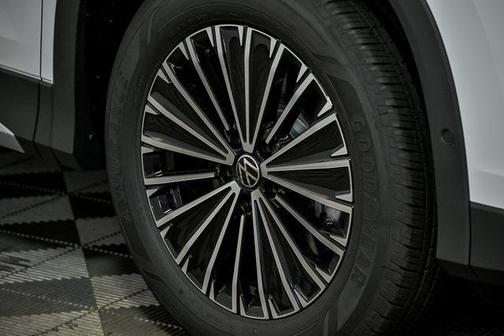 2025 Volkswagen Tiguan 2.0T S 4MOTION