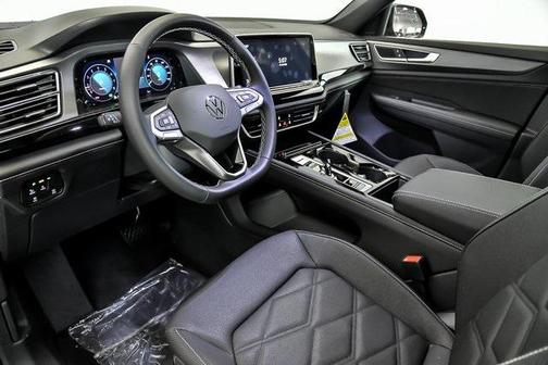 2026 Volkswagen Atlas Cross Sport 2.0T SE w/Technology 4MOTION