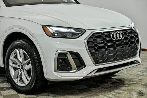 2022 Audi Q5 45 S line Premium
