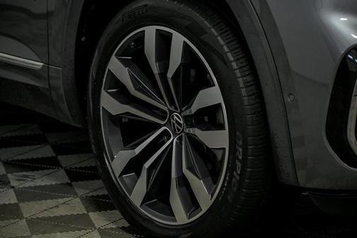 2022 Volkswagen Atlas 3.6L SEL Premium