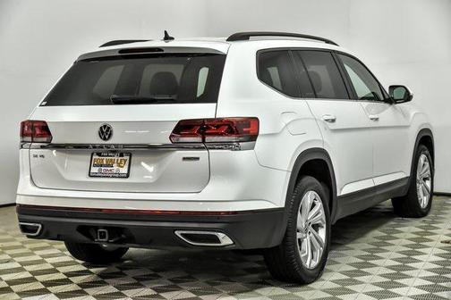 2022 Volkswagen Atlas 3.6L SE w/Technology